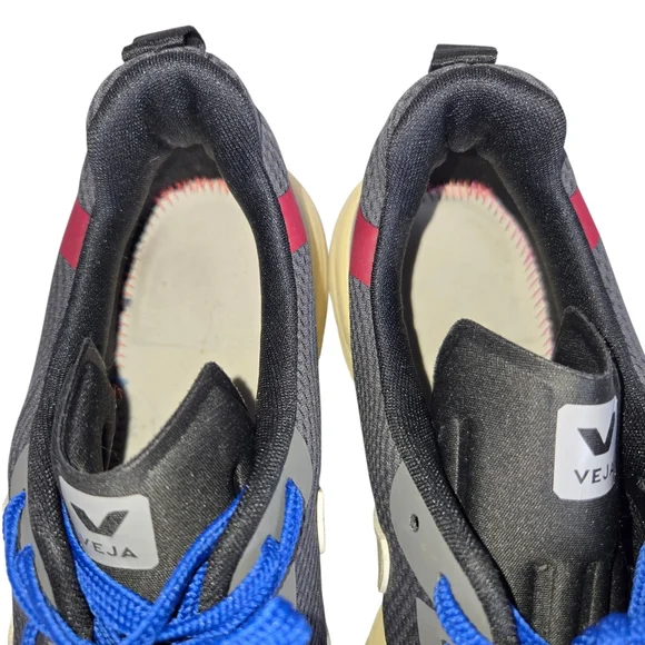 Veja‎ Dekkan Alveomesk Grafite Pierre Vibram Sneakers Men's Size 11